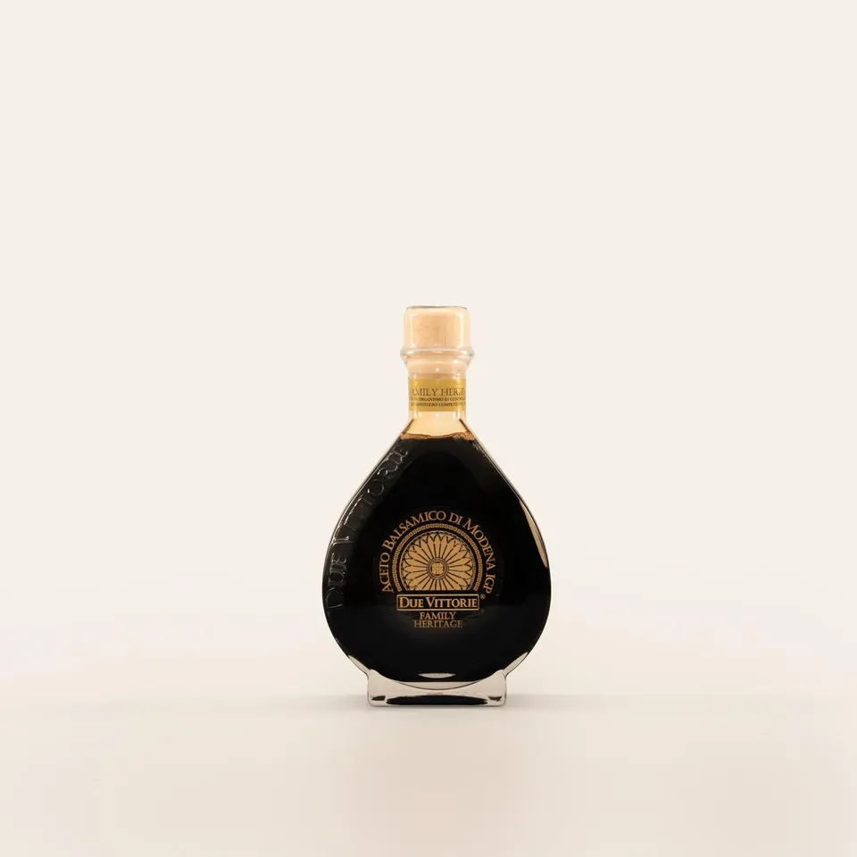 due-vittorie-collezione-maletti-aceto-balsamico-in-bottiglia-speciale image 1
