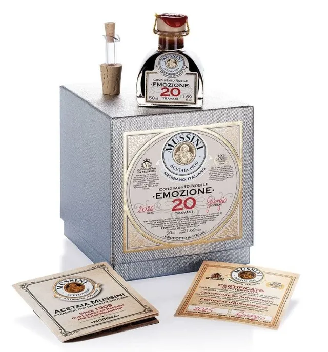 mussini-cubo-emozione-20-travasi-condimento-agrodolce-riserva-nobile image 1