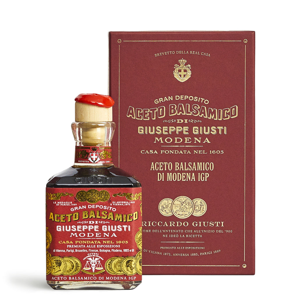 giusti-3-medaglie-d-oro-aceto-balsamico-di-modena-igp-cubica image 1