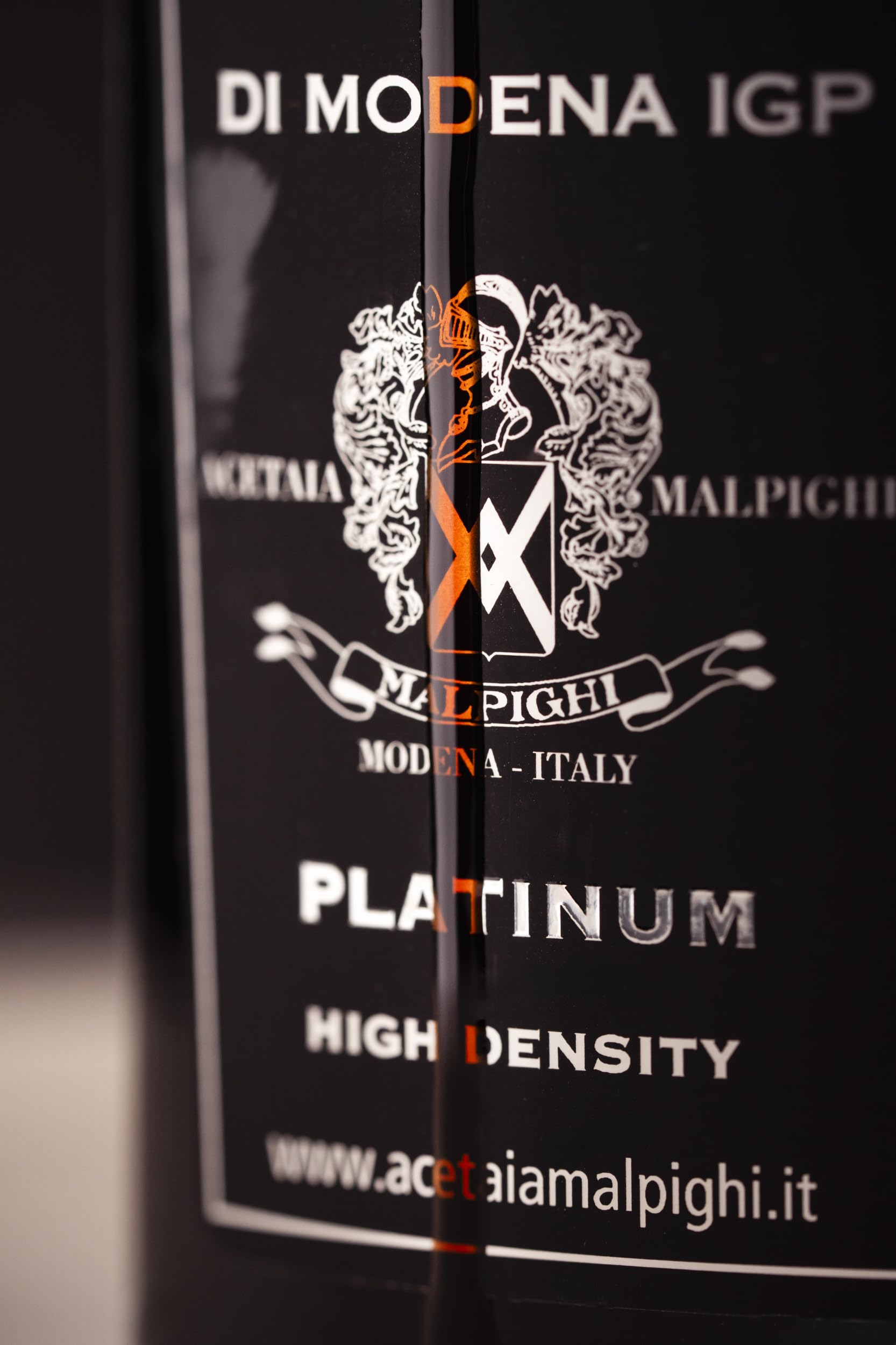 acetaia-malpighi-aceto-balsamico-di-modena-igp-platino-250-ml image 5