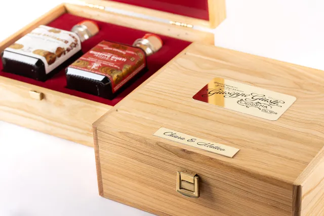 giusti-targhetta-incisa-personalizzata-placca-regalo image 1