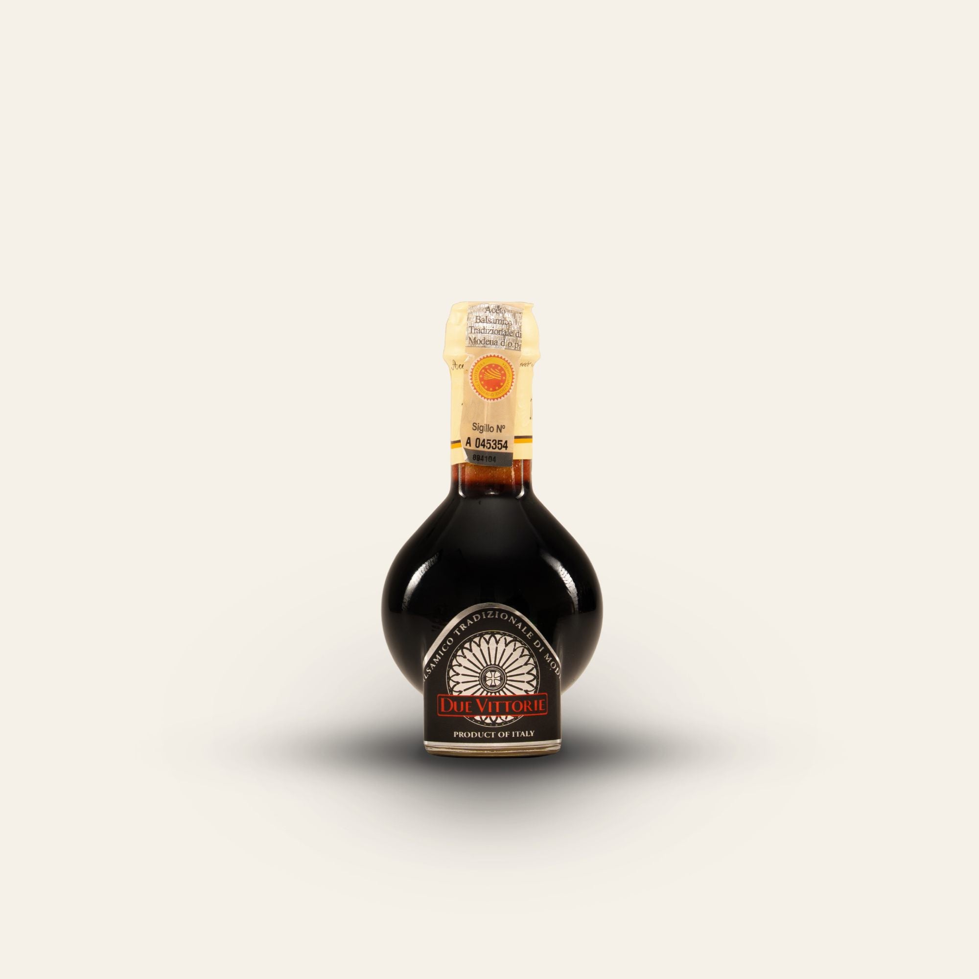due-vittorie-aceto-balsamico-tradizionale-di-modena-dop-affinato-12-anni image 1