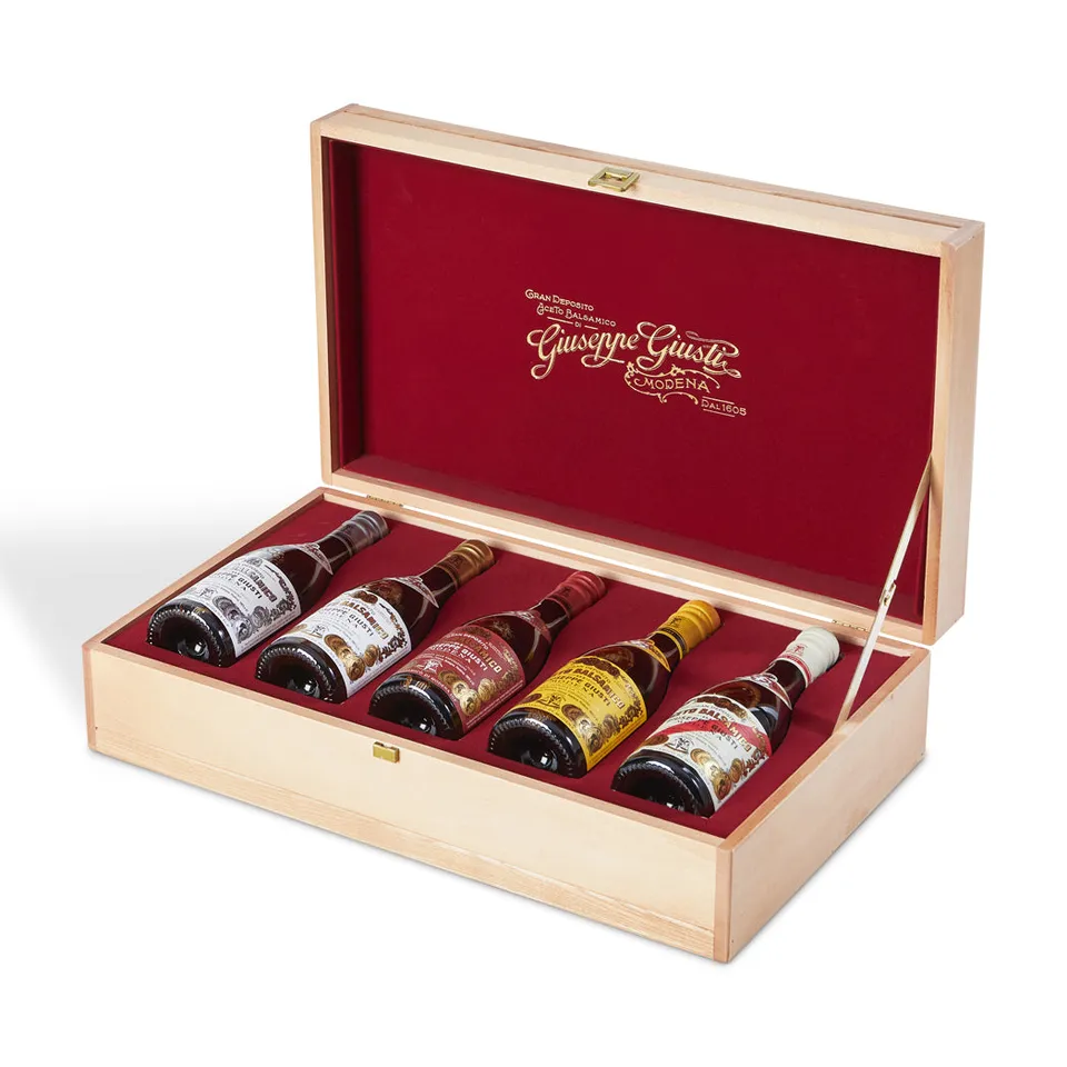 giusti-collezione-storica-cofanetto-5x250ml-aceto-balsamico-di-modena-igp image 1