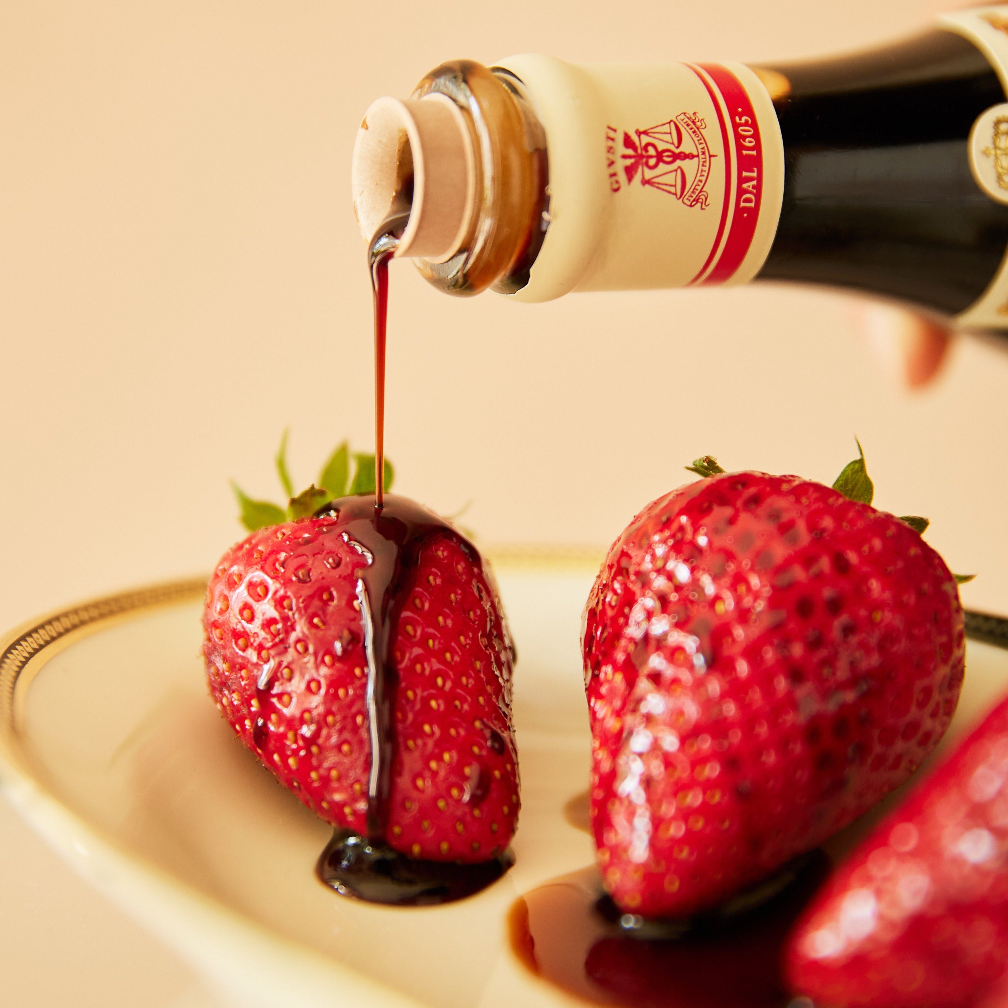 giusti-5-medaglie-d-oro-aceto-balsamico-di-modena-igp-champagnottina image 2